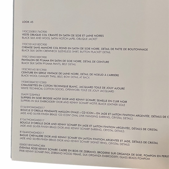 Dior Men’s Fall 2021 Coffee Table Book New - Picture 8 of 9